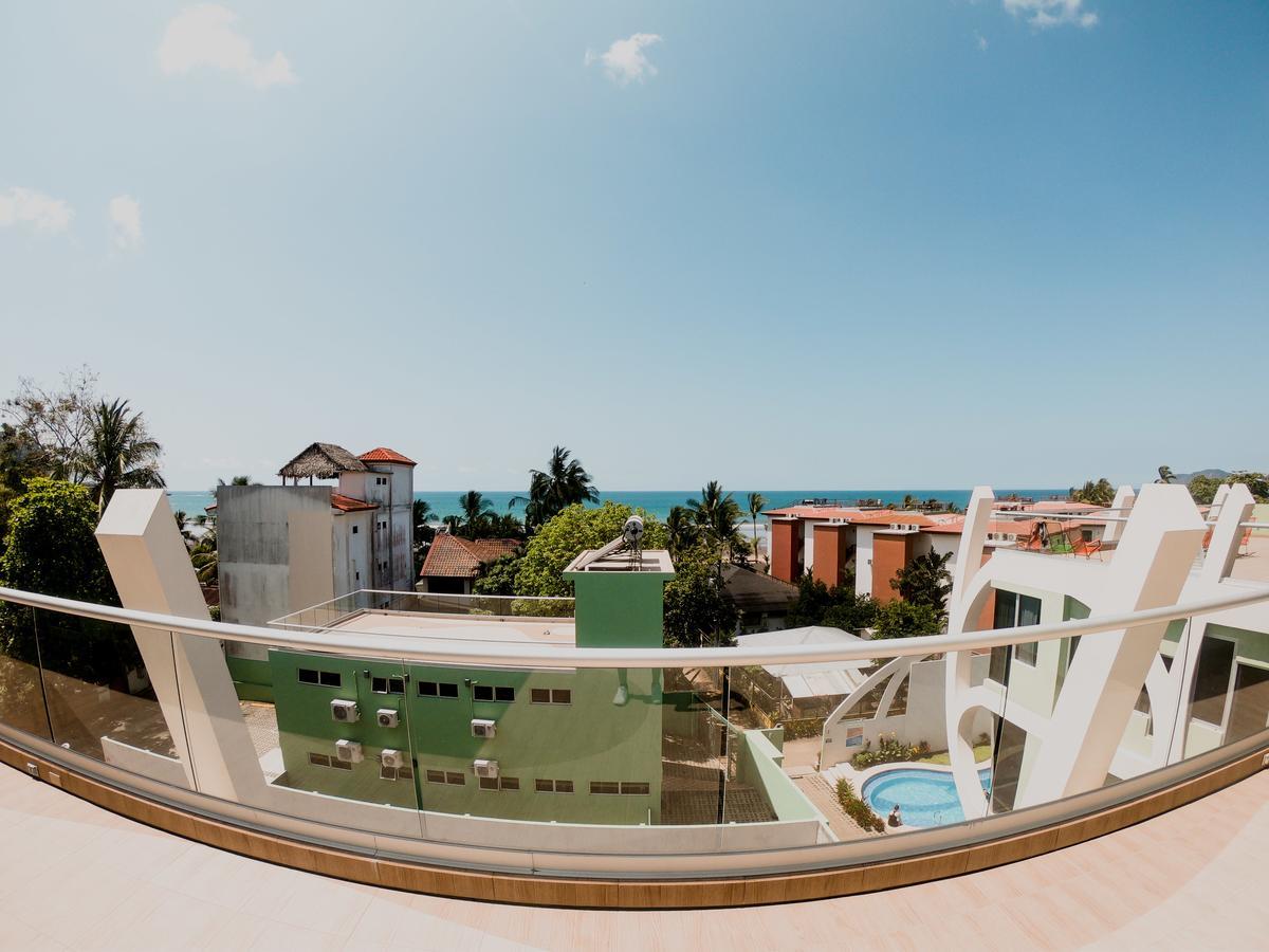 יקו Room2Board Hostel And Surf School מראה חיצוני תמונה