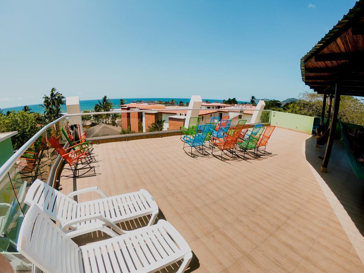 יקו Room2Board Hostel And Surf School מראה חיצוני תמונה
